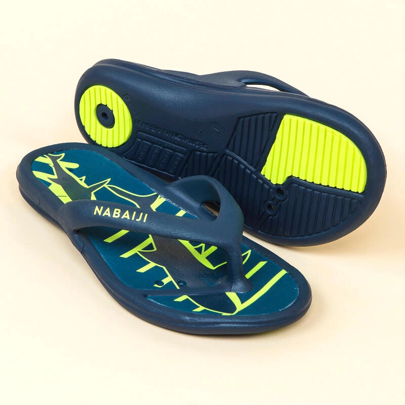 Tongs De Piscine Enfants - Tonga 500 Print - Shark Bleu 1 Tongs De Piscine Enfants - Tonga 500 Print - Shark Bleu